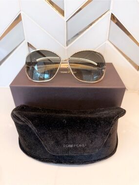 Tom Ford Carla sunglasses with case and box